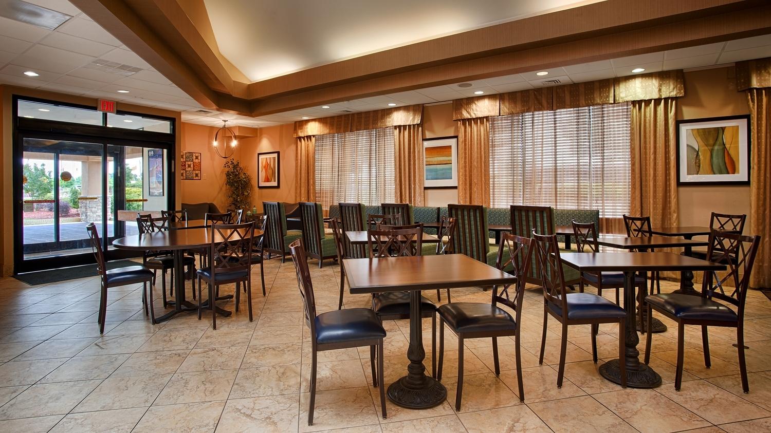 Best Western Plus Голдсбъро Екстериор снимка